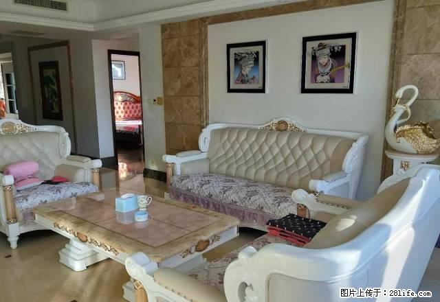 蜗居 泽州路温馨两室豪装拎包入住，低调奢华。看房预约 - 房屋出租 - 房屋租售 - 晋城分类信息 - 晋城28生活网 jincheng.28life.com