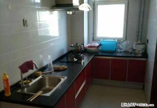 凤城路，精装房，简单家具，地理位置优越，干净舒适，看房方便 - 晋城28生活网 jincheng.28life.com