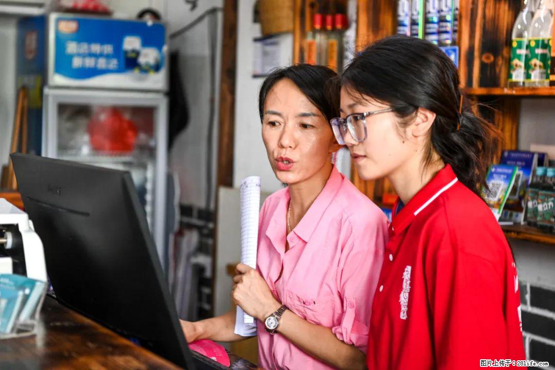 全网追的“扁担女孩”,找了一份暑假工,时薪12元 - 晋城生活资讯 - 晋城28生活网 jincheng.28life.com